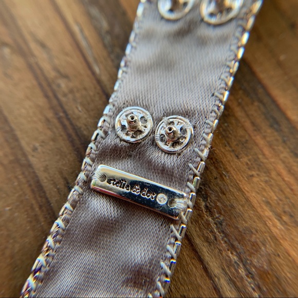 Stella & Dot Edni Wrap Bracelet - Picture 4 of 6